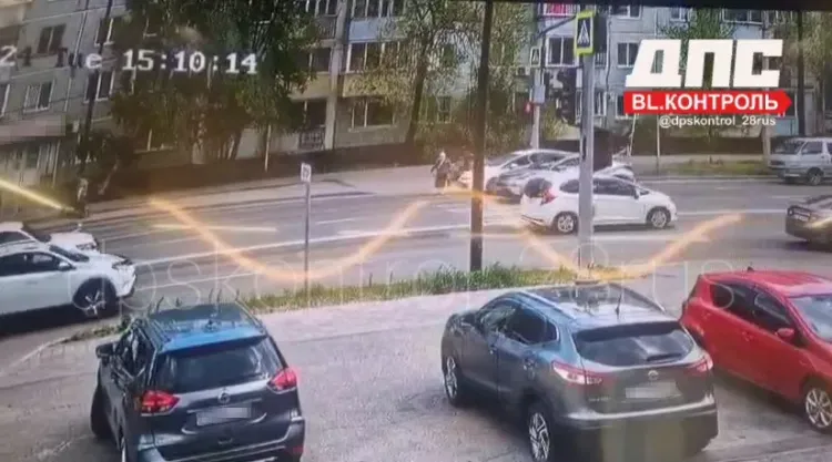 Пенсионера сбили на дороге в Благовещенске