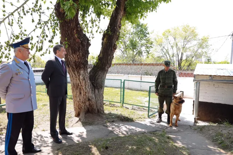 Заставу в День пограничника посетил амурский губернатор