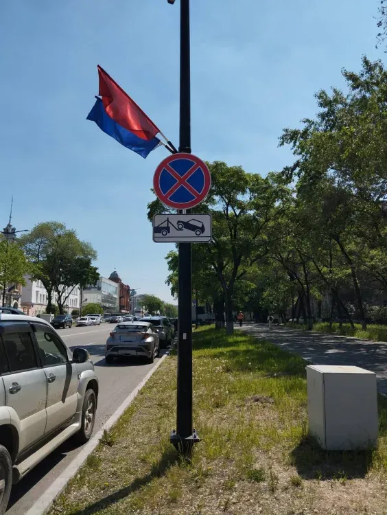 Стихийные парковки запретили в центре Благовещенска