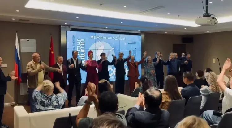 "Амурскую осень" открыли в китайском Харбине