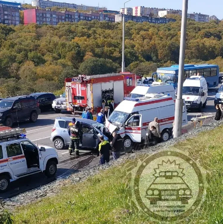 Пациент скорой помощи погиб в жутком ДТП на Камчатке