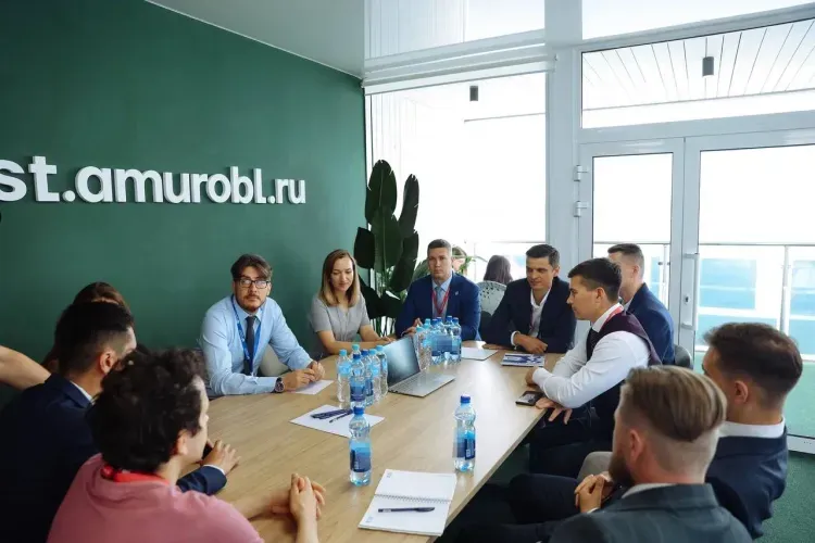 Работа в Приамурье заинтересовала курсантов программы по подготовке управленцев