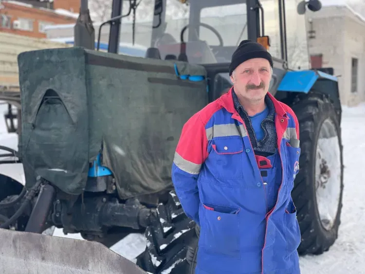 Машинист АКС помог предотвратить ЧП на переезде в Благовещенске