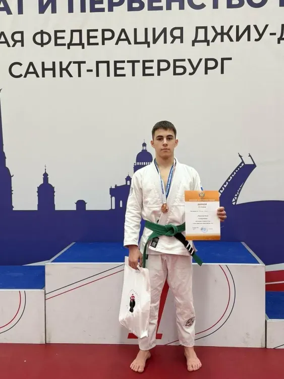 Спортсмены из Талдана и Белогорска привезли медали с турнира по джиу-джитсу