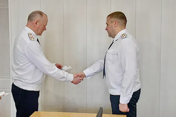 Медалями наградили сотрудников ФСИН в Амурской области 