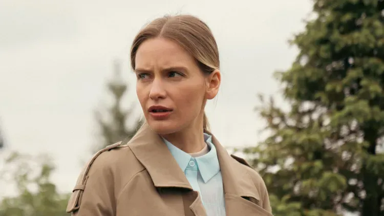 Испытания талантливого врача увидят россияне в сериале "Теплый ветер с севера"