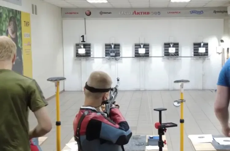 Ветеран СВО учит подрастающее поколение не только любви к Родине