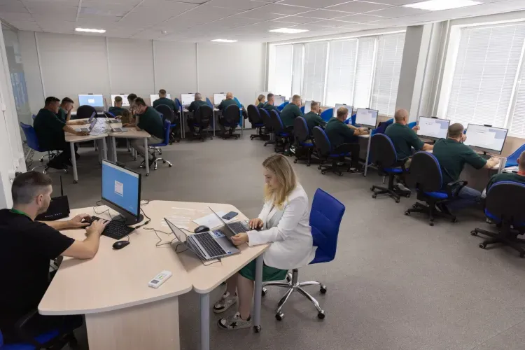 «Герои своего времени»: участники СВО осваивают основы госуправления