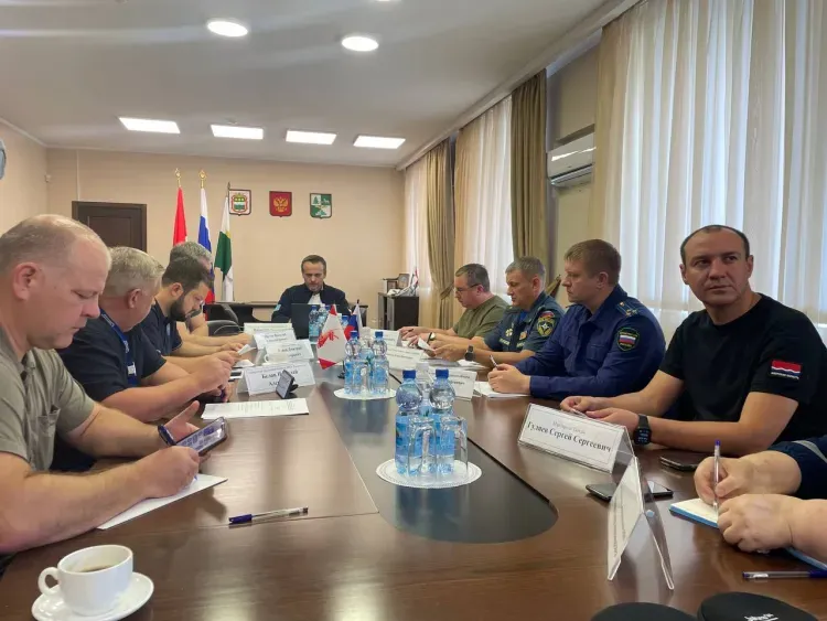 Названы две версии крушения Ан-24 в Амурской области 