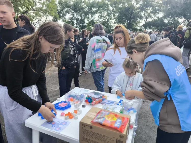 В реку Зея выпустили рыб, выращенных в Приамурье