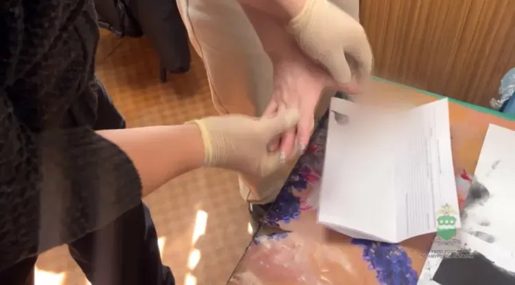 Суд решит судьбу матери, которая заставила своих детей страдать 