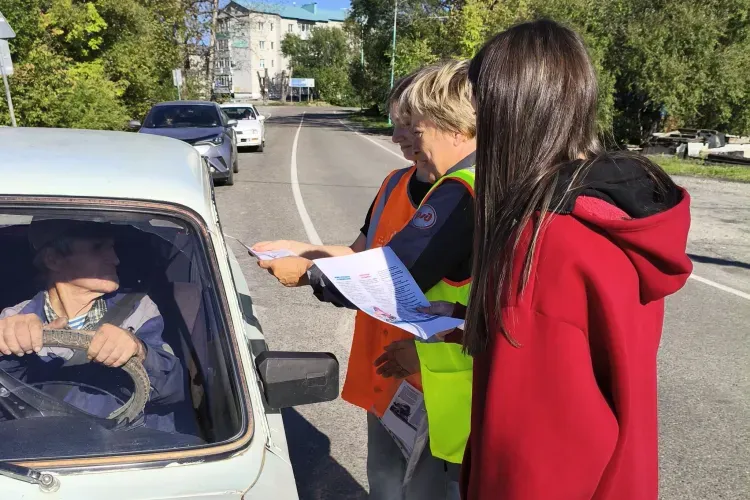 Юные железнодорожники привлекли внимание к железнодорожным переездам в Приамурье