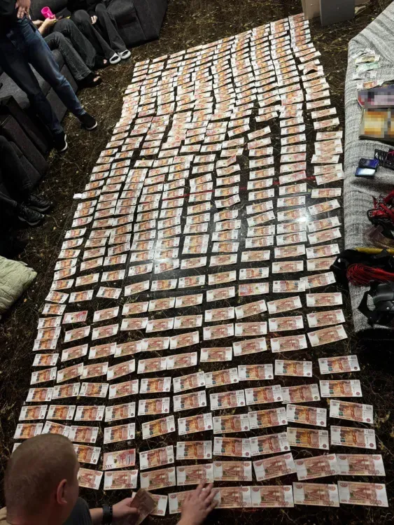 Полиция устроила облавы на студии массажа в Амурской области