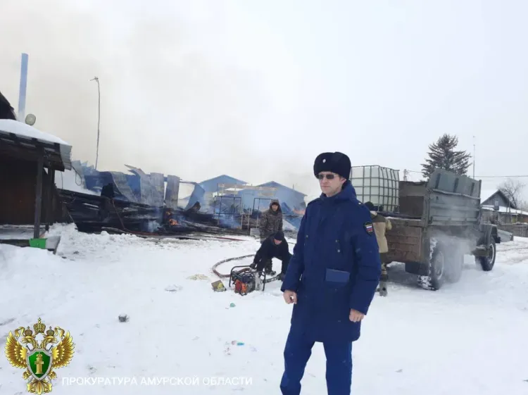Котельная в Приамурье повреждена при пожаре, произошедшем в соседнем здании
