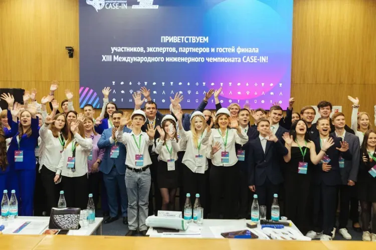 Свободненские школьники представили проект о биотехнологиях в Москве