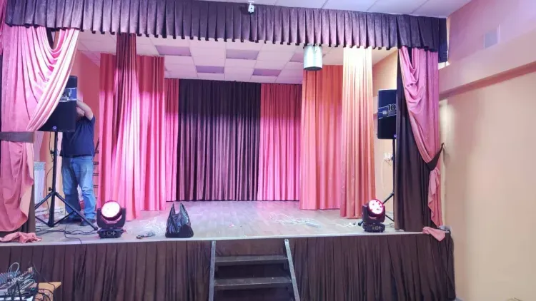 В Белогорске небольшое учреждение культуры обновили по двум программам