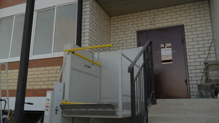 Работники сельхозпредприятия получат жилье в новом доме в Ивановке