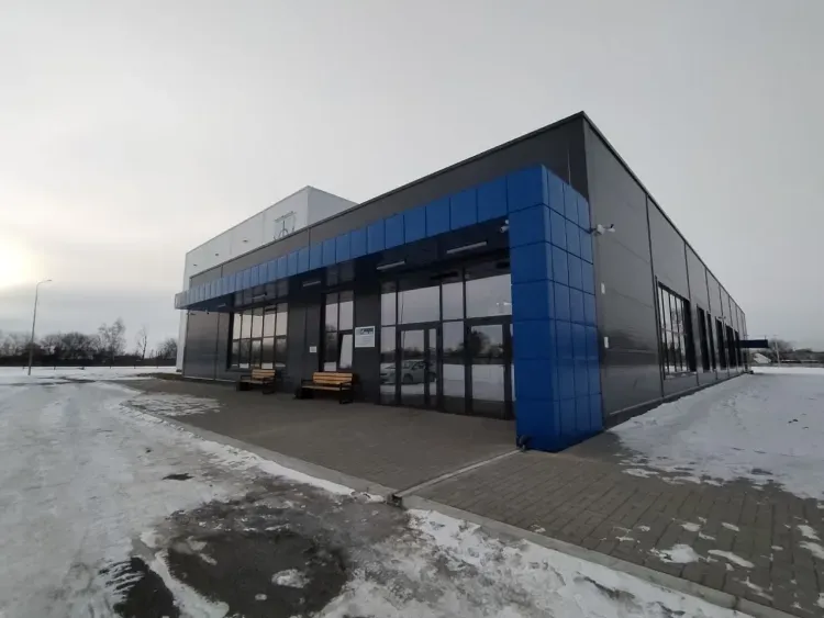 Строительство спортивного комплекса в Екатеринославке вышло на финишную прямую