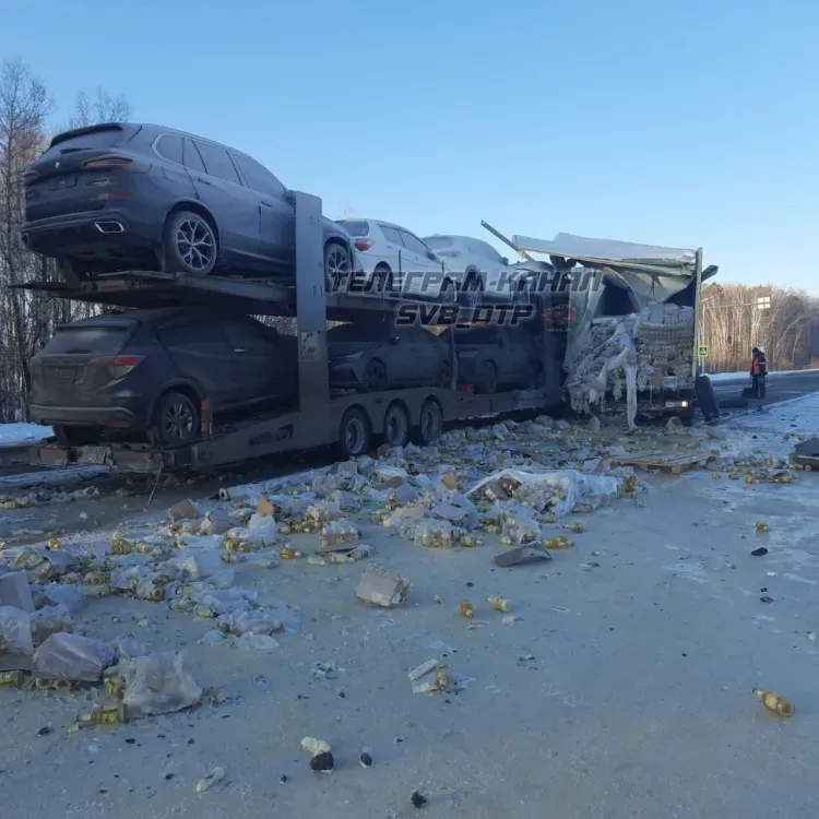 Автовоз врезался в машину с пивом на федеральной трассе