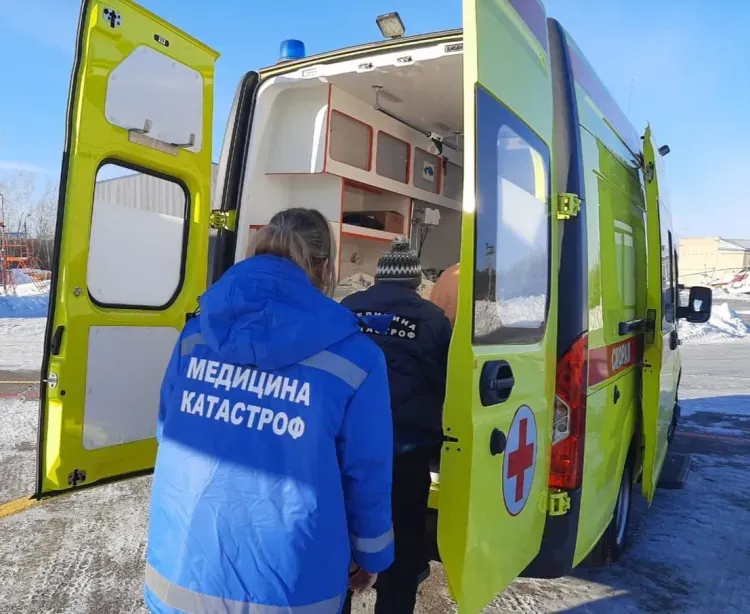 Годовалого ребенка с тяжелыми отморожениями доставили в Благовещенск