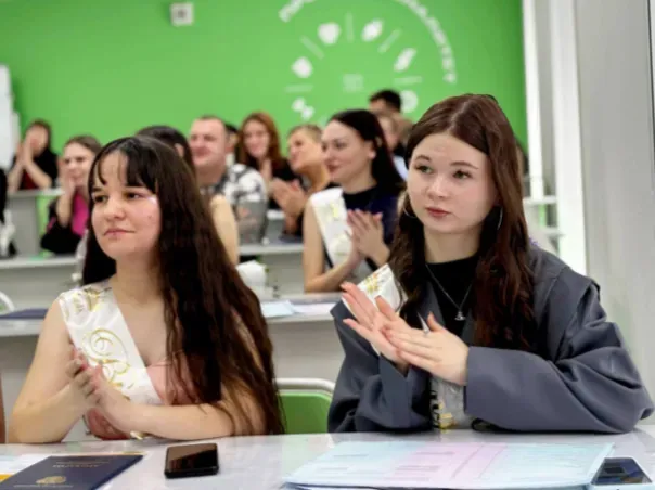 Выпускники-агрономы наши работу после обучения по новой модели в Приамурье