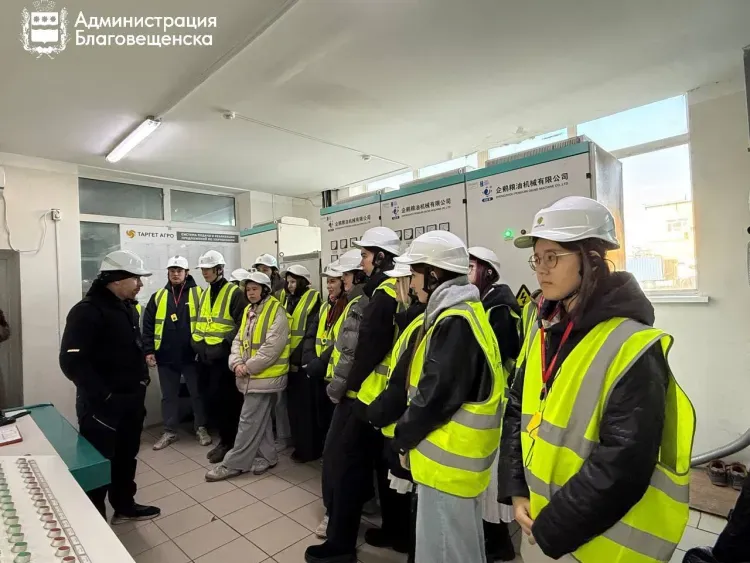 Молодежи помогают выбрать профессию и остаться в Благовещенске