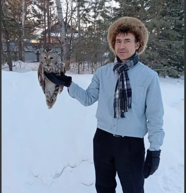 Сову, залетевшую в жилье, окольцевали в Приамурье