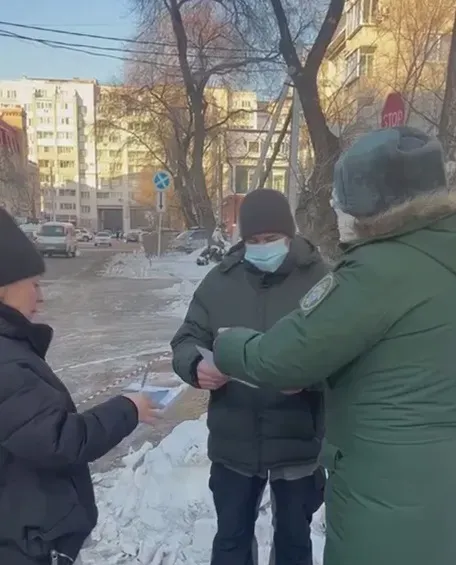 Бывших мигрантов заставили явиться в военкомат Благовещенска