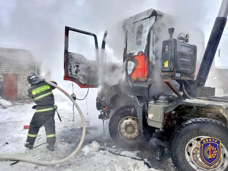 Самосвал коммерческой организации горел в Селемджинском округе