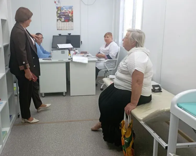 Медпунктами пополняется округ в ДНР, подшефный Амурской области