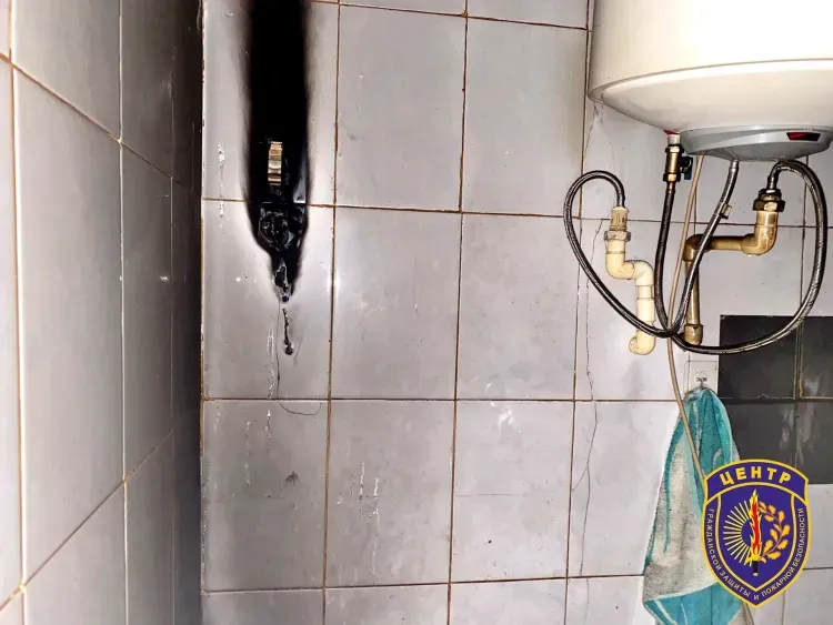 Ванную тушили в поселке Архара