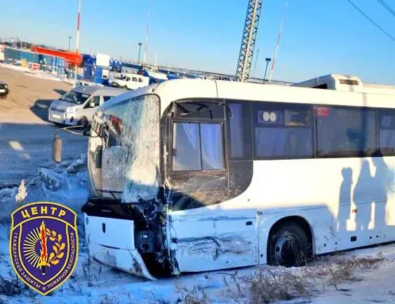 ДТП с автобусами и самосвалом прокомментировали в полиции Приамурья