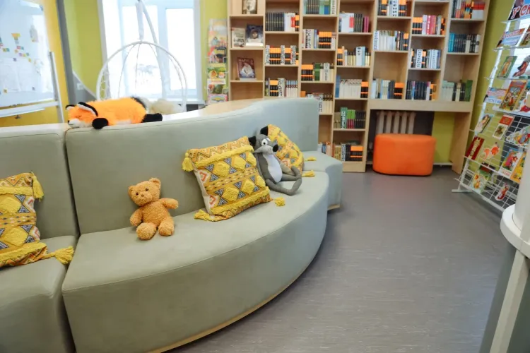 Модернизацию школы и библиотеки Архаринского округа оценил глава Приамурья