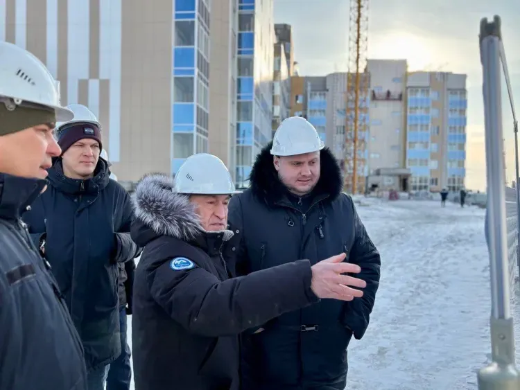 Восточный растет: зампред правительства Приамурья оценил строительство космодрома