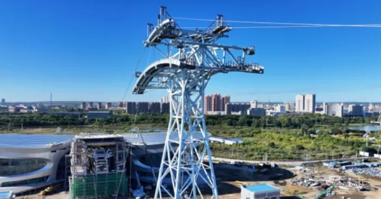 Натяжение тросов канатной дороги между Благовещенском и Хэйхэ приостановили из-за морозов