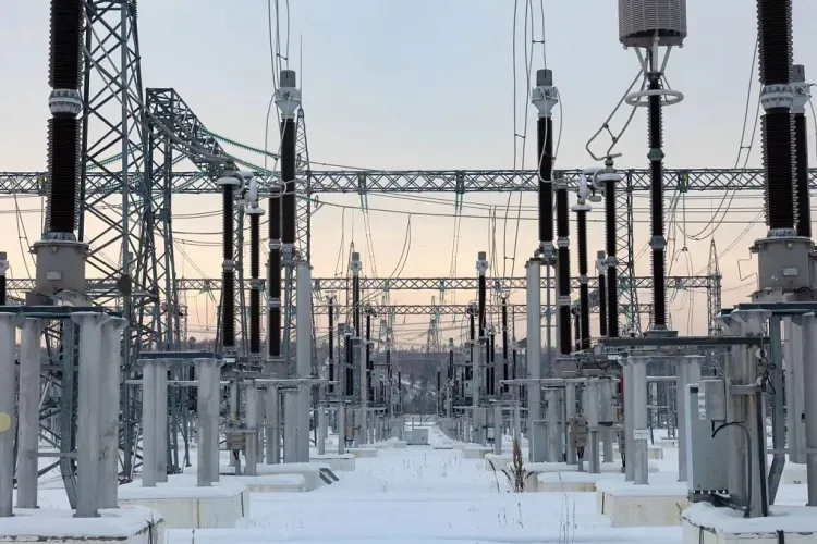 Для развития новых микрорайонов Свободного увеличили мощность подстанции