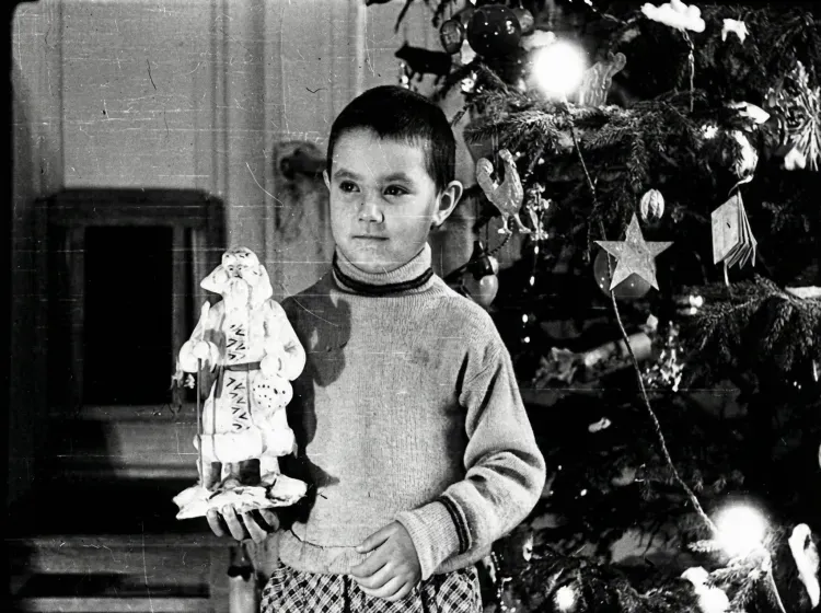 Тест об СССР: проверьте, сохранились ли в памяти детали советской жизни! Ответьте на 8 вопросов - и узнайте, насколько хорошо вы знаете эпоху