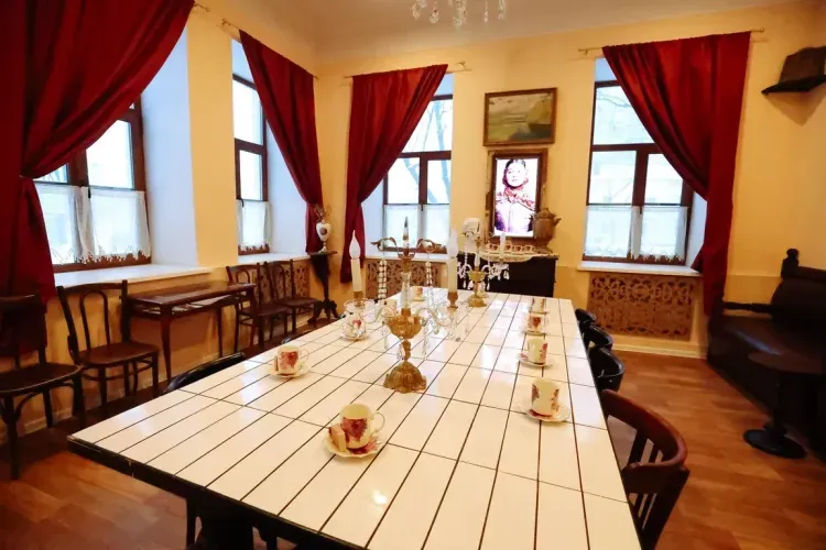 Атмосфера позапрошлого века: губернатор Василий Орлов оценил новый музей Приамурья, назвав его классным