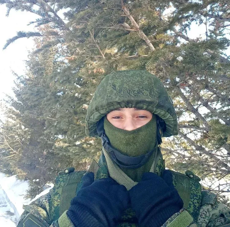 Ефрейтор из Амурской области отличился в бою в зоне СВО