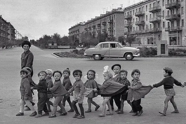 Тест об СССР: сможете ли вы пройти проверку на знание советской эпохи? Ответьте на каверзные вопросы - и проверьте, кто здесь настоящий знаток истории и быта Союза