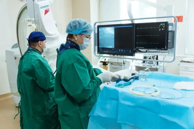 Время играет роль: когда тромболизис спасает пациентов с инфарктами и инсультами