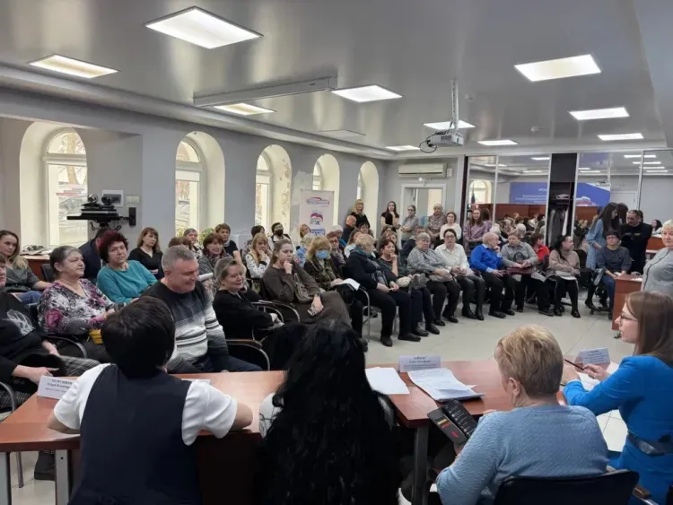 Вопросы о ЖКХ задали на семинаре около 50 старших домов из Благовещенска