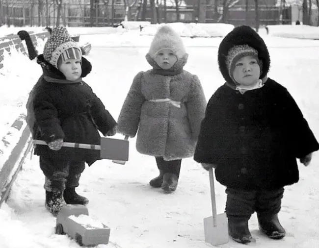 Тест об СССР: докажете, что знаете эпоху не по рассказам? Ответьте на 8 вопросов - и проверьте, были ли вы частью советской реальности