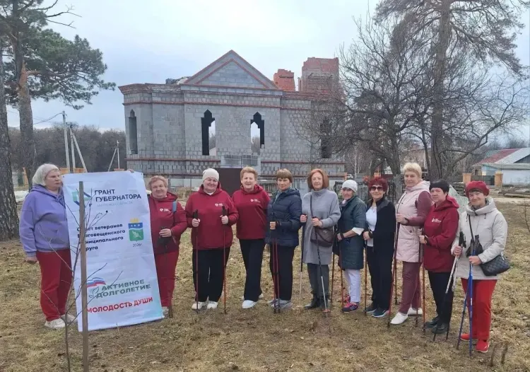 Проект для долголетия связал поколения Благовещенского округа