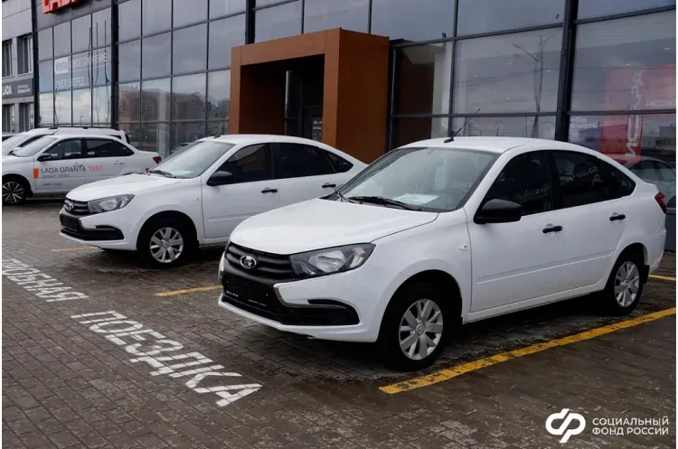 Новые автомобили получили жители Райчихинска и Сковородинского округа, пострадавшие на производстве