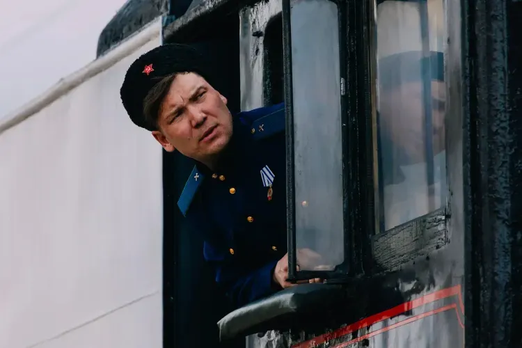 Праздничное следование двух ретропоездов «Победа» началось на Забайкальской железной дороге