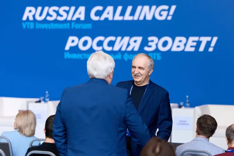 Кризис кризису рознь: о чем спорили экономисты на форуме «РОССИЯ ЗОВЕТ!»