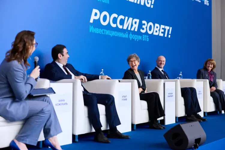 Кризис кризису рознь: о чем спорили экономисты на форуме «РОССИЯ ЗОВЕТ!»