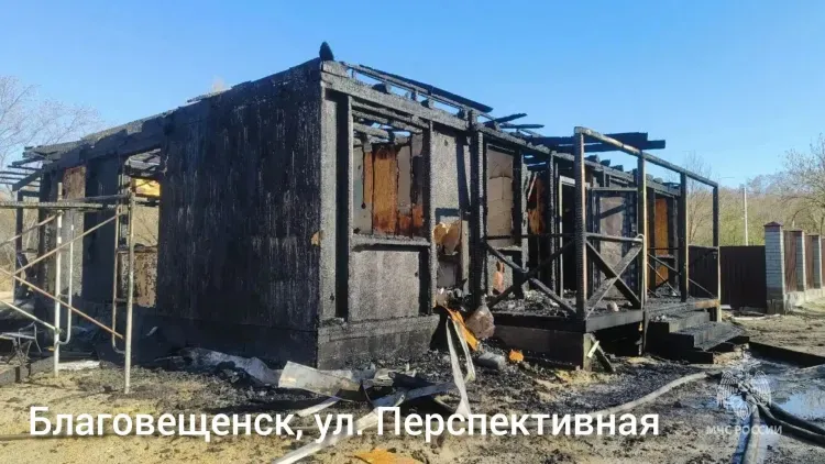 В доме сработала хорошая система: пожар в малозаселенной новостройке тушили в Благовещенске