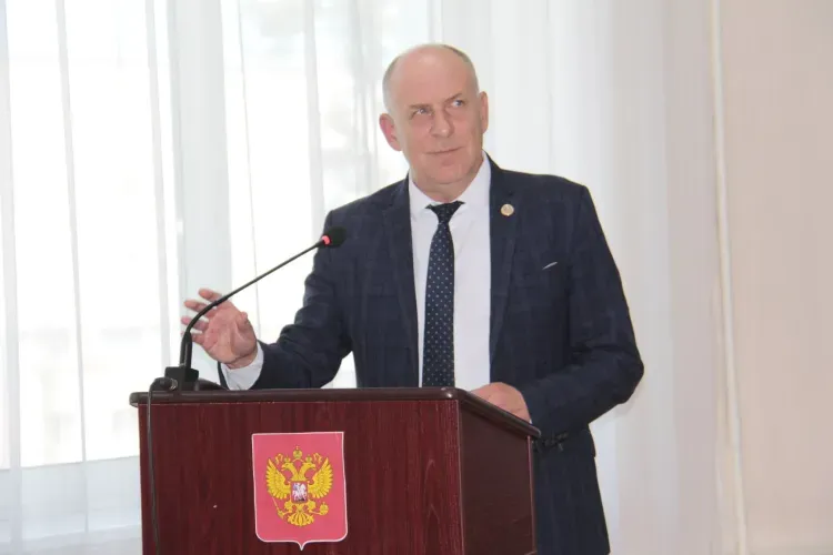 Глава Бурейского округа сложил с себя полномочия